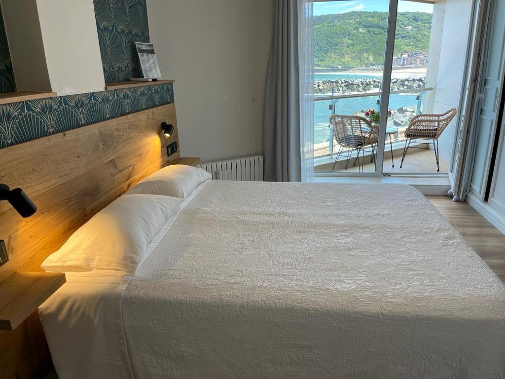 Pension Itxasoa San Sebastián Exteriör bild